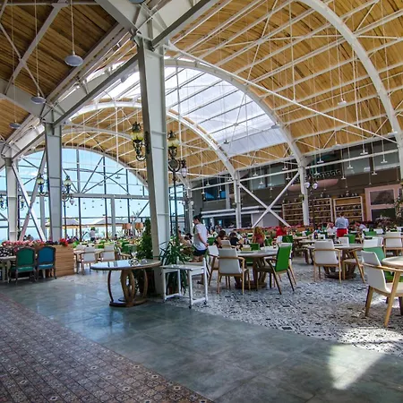 Hotel Phoenicia Royal