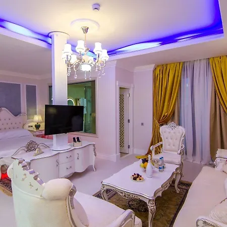 Phoenicia Royal 5* Navodari