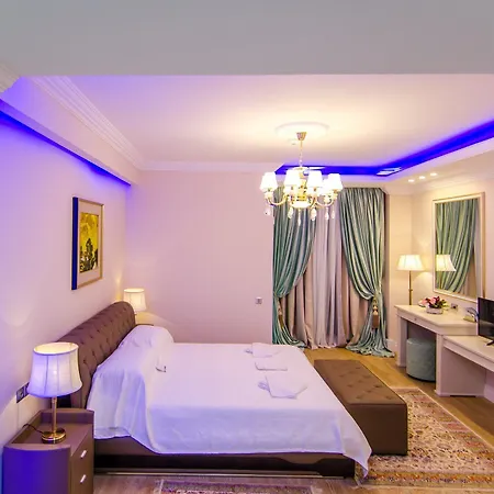 Phoenicia Royal 5*