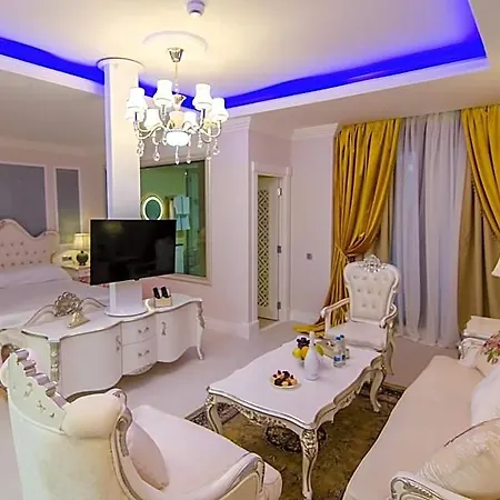 Phoenicia Royal