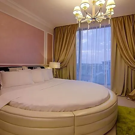 Phoenicia Royal