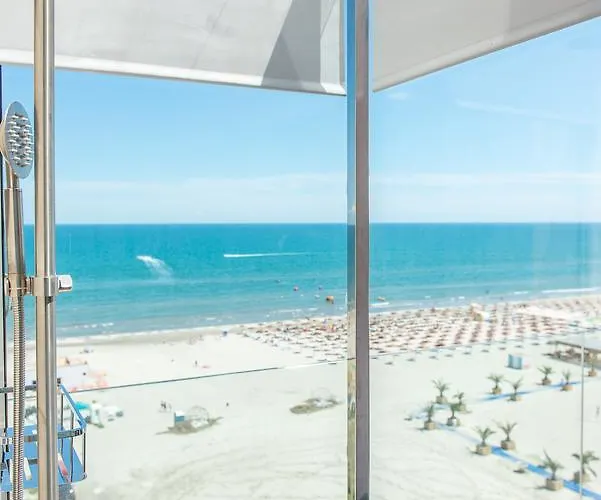 Hotel Phoenicia Royal