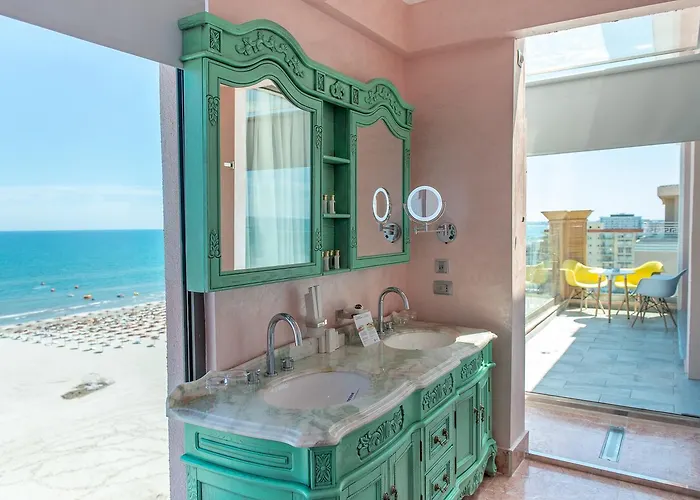 Hotel Phoenicia Royal Navodari